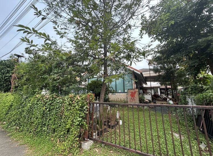 ขายบ้านพร้อมที่ดิน 70 ตรว. ในหมู่บ้าน สราญสิริ- นาวารา คลองสอง คลองหลวง