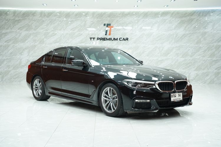 BMW Series 5 2019 520d Sedan ดีเซล เกียร์อัตโนมัติ ดำ
