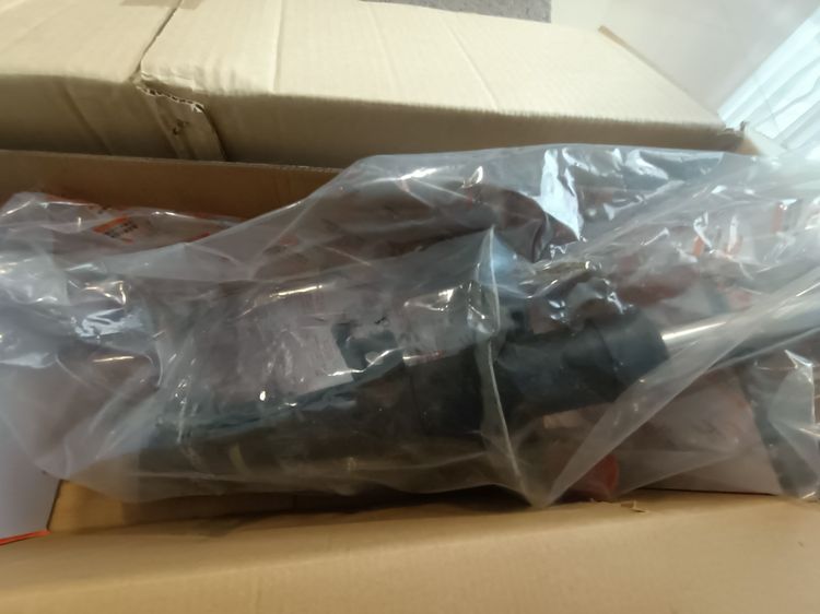 โช้คอัพ Tokico นิสสัน Nissan X-Trail T32 