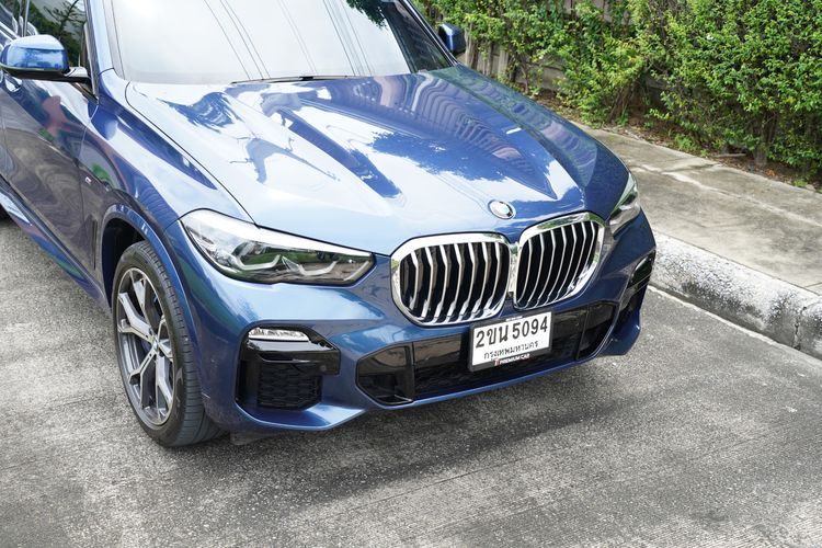 BMW X5 2021 3.0 xDrive45e M Sport 4WD Utility-car เบนซิน เกียร์อัตโนมัติ น้ำเงิน รูปที่ 2