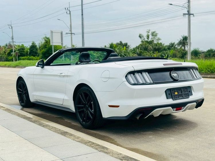 Ford Mustang 2016 2.3 Ecoboost Sedan เบนซิน เกียร์อัตโนมัติ ขาว รูปที่ 4