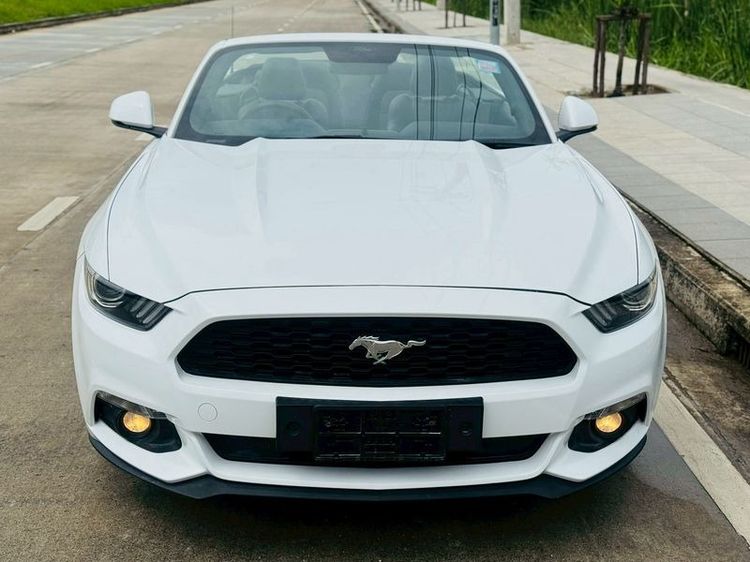 Ford Mustang 2016 2.3 Ecoboost Sedan เบนซิน เกียร์อัตโนมัติ ขาว รูปที่ 2