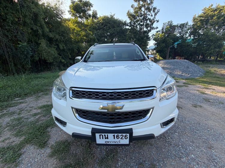 รถ Chevrolet Trailblazer 2.8 LT สี ขาว