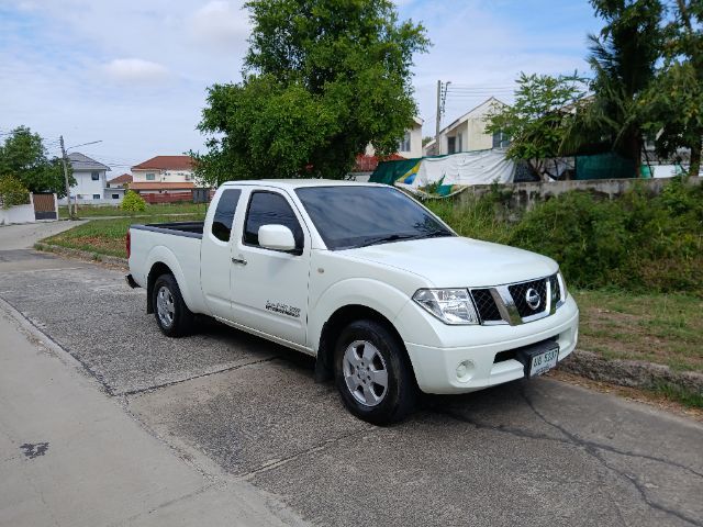 รถ Nissan BIG-M FRONTIER NAVARA 2.5 SE สี ขาว