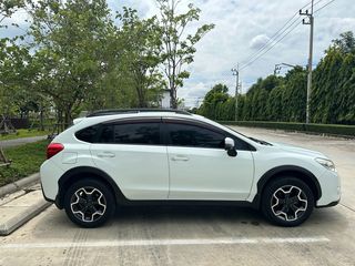 Subaru XV 2.0 XV 4WD, 2015 รถเจ้าของเดียวตั้งแต่ป้ายแดง เข้าศูนย์ตลอด ไมล์น้อย การันตีรถไม่เคยมีอุบัติเหตุ