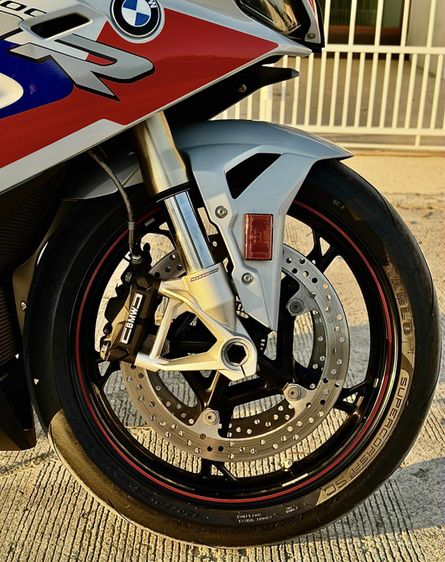 BMW S1000R รูปที่ 9