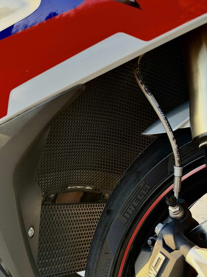 BMW S1000R รูปที่ 12