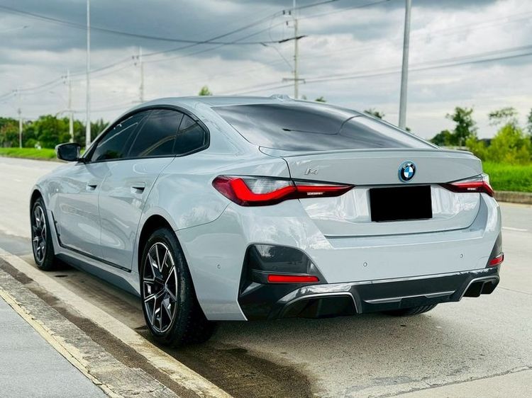BMW I4 2024 eDrive35 M Sport Sedan ไฟฟ้า เกียร์อัตโนมัติ เทา รูปที่ 4