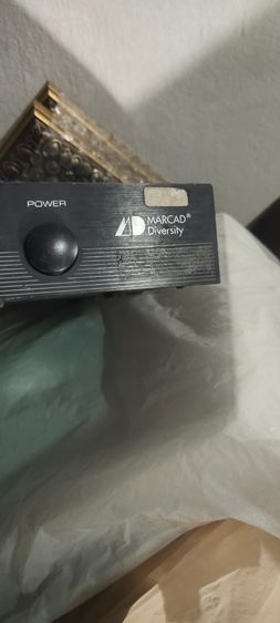 ตัวรับสัญญาณ Shure ไมค์ลอย รูปที่ 3