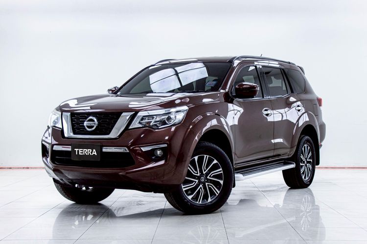 Nissan Terra 2016 2.3 VL Utility-car ดีเซล ไม่ติดแก๊ส เกียร์อัตโนมัติ น้ำตาล รูปที่ 4