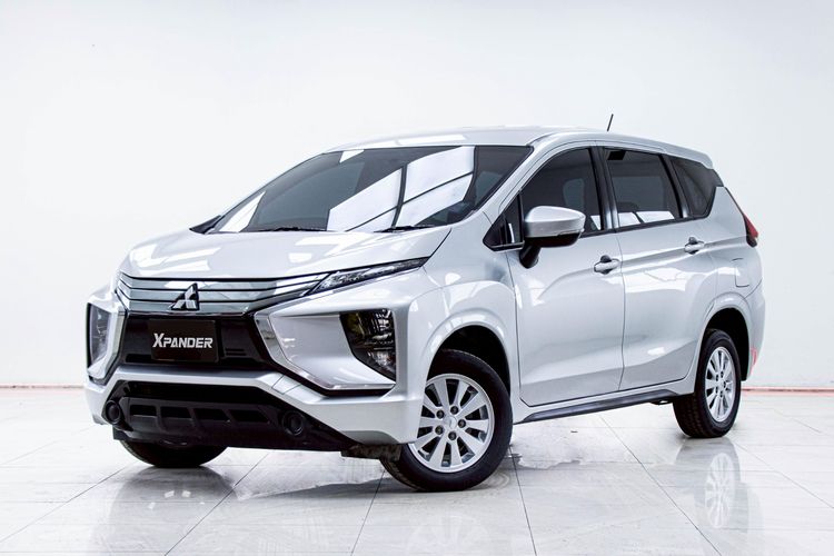 Mitsubishi Xpander 2019 1.5 GLS LTD Utility-car เบนซิน ไม่ติดแก๊ส เกียร์อัตโนมัติ เทา รูปที่ 4