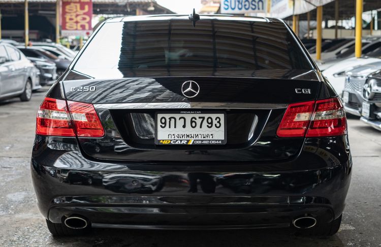 Mercedes-Benz E-Class 2012 E250 CGI Sedan เบนซิน ไม่ติดแก๊ส เกียร์อัตโนมัติ ดำ รูปที่ 4