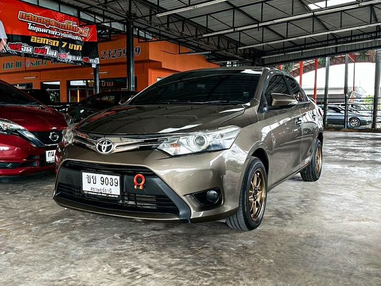 รถ Toyota Vios 1.5 G สี เทา