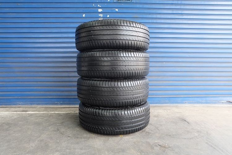 🌸 Camry ACV70 16 นิ้ว  + ยาง  Maxxis 215 60R16  ปี24  รูปที่ 4