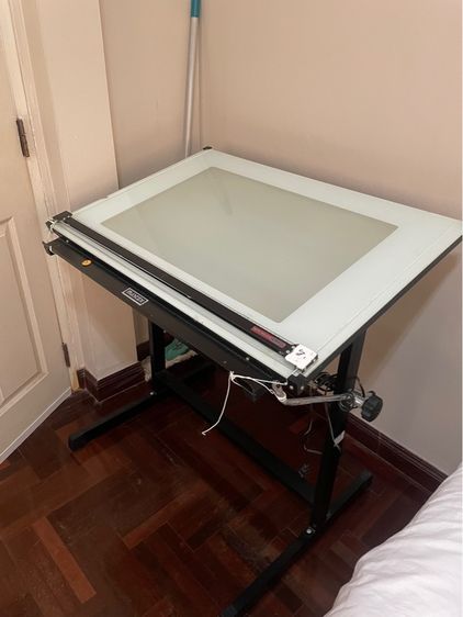 โต๊ะเขียนแบบ ยี่ห้อ Mastex รุ่น Drafting Professional 