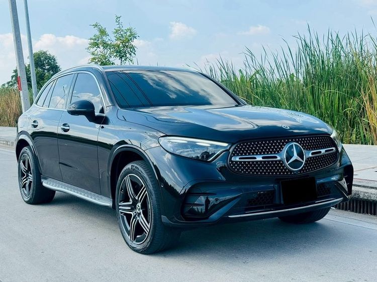 Mercedes-Benz GLC-Class 2023 GLC350e Utility-car ปลั๊กอินไฮบริด (PHEV) เกียร์อัตโนมัติ ดำ รูปที่ 3