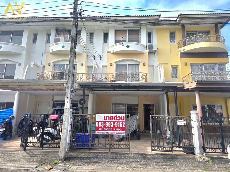 Supalai มีบางส่วน สร้างเสร็จก่อน 2010 ขายด่วน ทาวน์เฮ้า3ชั้น 21.9ตรว. หมู่บ้านศุภาลัย วิลล์ ซอยนวลจันทร์ 64 แขวงคลองกุ่ม เขตบึงกุ่ม  ขายเพียง 3.5MB