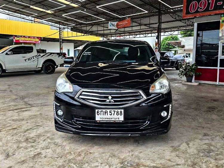 Mitsubishi Attrage 2016 1.2 GLX Sedan เบนซิน ไม่ติดแก๊ส เกียร์อัตโนมัติ ดำ รูปที่ 2