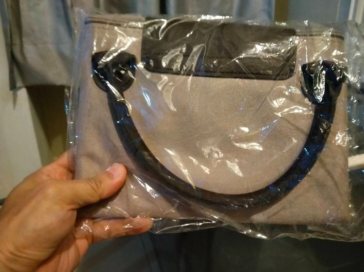 ขายเหมากระเป๋า 57 ใบ กระเป๋าเดินทาง กระเป๋าธนาคาร กระเป๋าทัวร์ รูปที่ 2