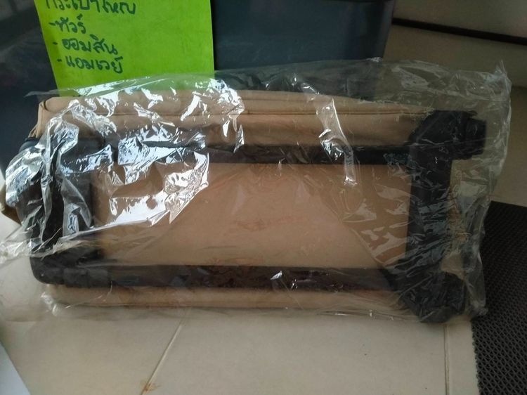 ขายเหมากระเป๋า 57 ใบ กระเป๋าเดินทาง กระเป๋าธนาคาร กระเป๋าทัวร์ รูปที่ 10