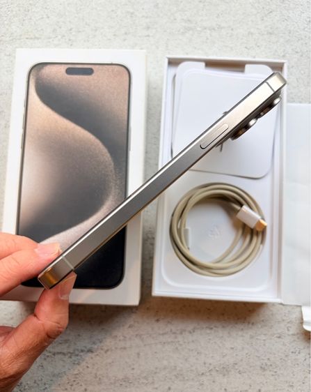 iPhone 15 Pro Max 1 TB ศูนย์ไทย แบต 100 รูปที่ 5