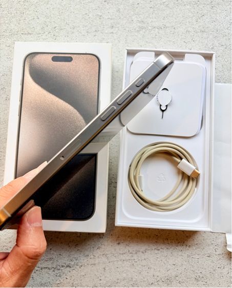 iPhone 15 Pro Max 1 TB ศูนย์ไทย แบต 100 รูปที่ 4