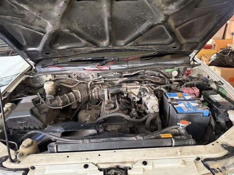 Mitsubishi Triton 2011 2.4 Plus CNG Pickup เบนซิน NGV เกียร์ธรรมดา ขาว รูปที่ 2