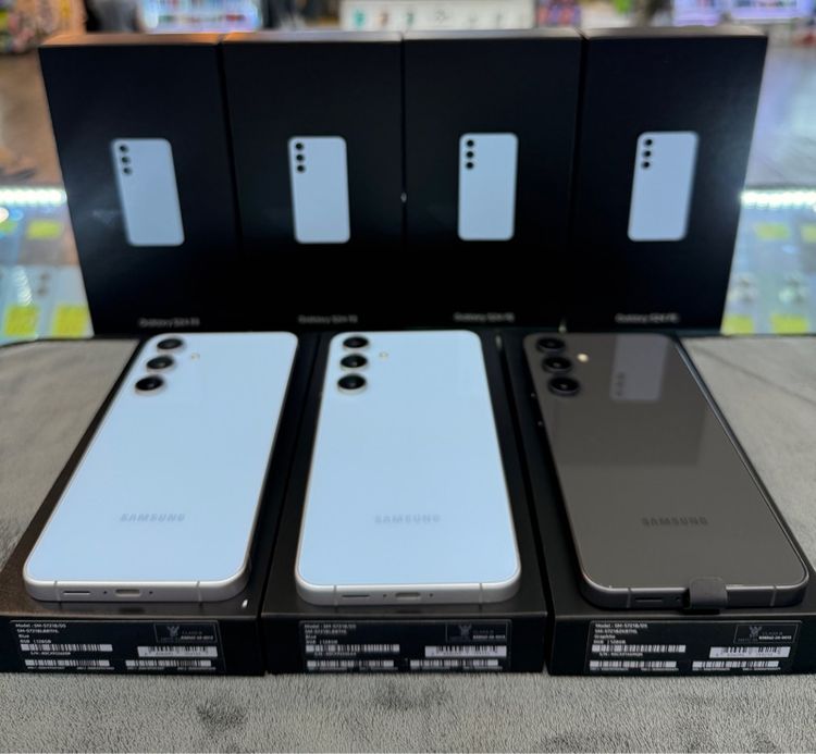 อื่นๆ 128 GB Samsung S24Fe(5G) Ram8 Rom128สวยครบกล่อง