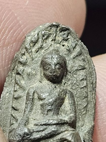 พระรอด รูปที่ 2