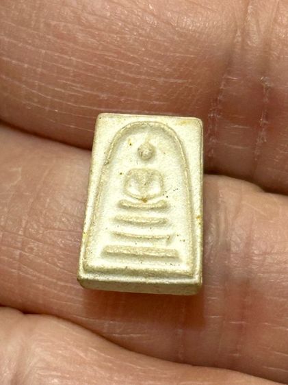 พระสมเด็จพิมพ์คะแนน จิ๋วหลังเรียบ ปี19 หลวงปู่สี วัดเขาถ้ำบุญนาค รูปที่ 4