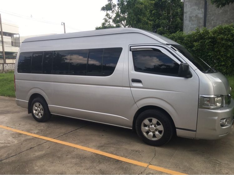 Toyota Commuter 2007 2.5 Van ดีเซล เกียร์ธรรมดา บรอนซ์เงิน รูปที่ 2
