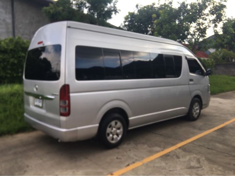 Toyota Commuter 2007 2.5 Van ดีเซล เกียร์ธรรมดา บรอนซ์เงิน รูปที่ 3