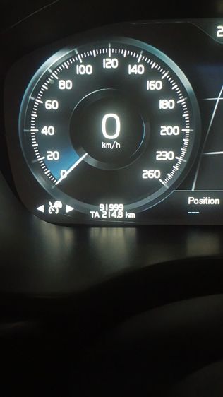 Volvo XC60 2019 2.0 T8 Plug-in Hybrid AWD Utility-car ปลั๊กอินไฮบริด (PHEV) ไม่ติดแก๊ส เกียร์อัตโนมัติ ขาว รูปที่ 4