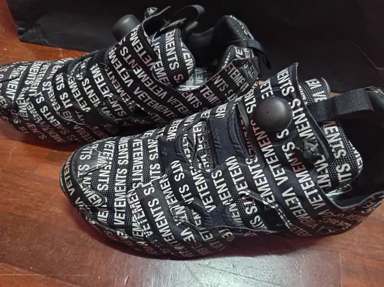 รองเท้า