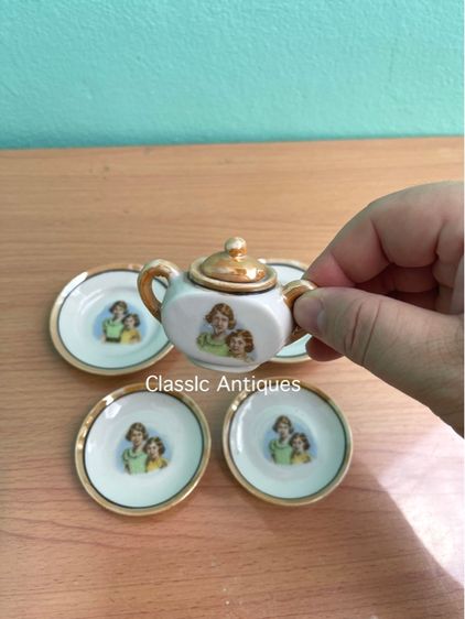 ชุดน้ำชากระเบื้องจิ๋ว เก่าสะสม รูปที่ 7