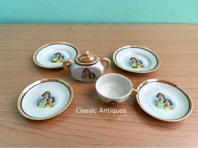 ชุดน้ำชากระเบื้องจิ๋ว เก่าสะสม รูปที่ 8