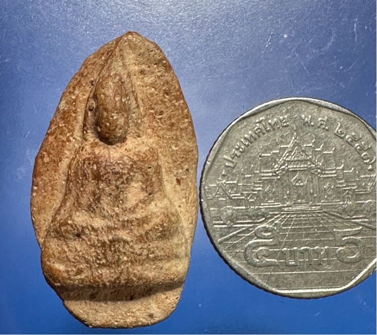 🙏 พระนางท่ามะปรางค์กรุวัดมหาธาตุ สุพรรณบุรี มีนวลดินเดิม🙏พระแผงตัดชินเงิน อยุธยา มีปรอทเด้ม องค์ละ1850 รูปที่ 7