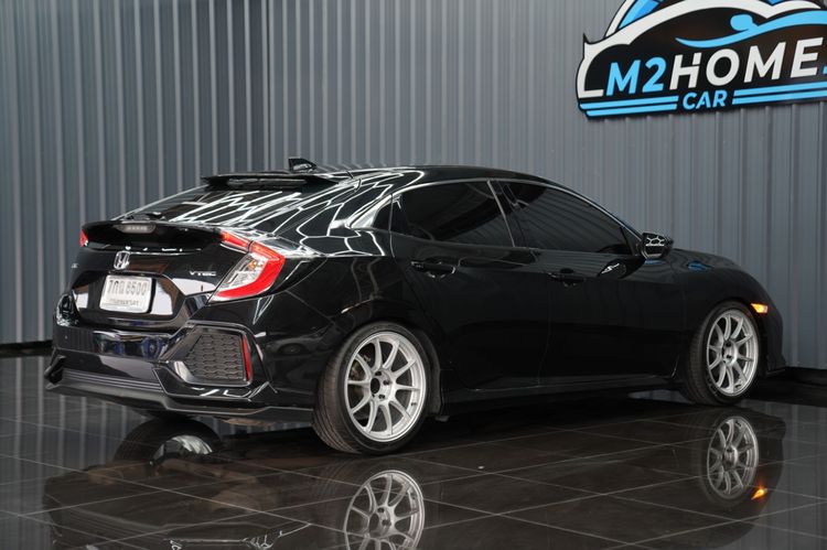 Honda Civic 2018 1.5 Turbo Sedan เบนซิน ไม่ติดแก๊ส เกียร์อัตโนมัติ ดำ รูปที่ 4