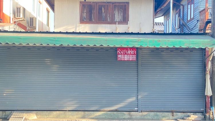 ใช่  บ้านให้เช่าเคหะฉลองกรุง โซน1 ขายของหน้าบ้านได้  รูปที่ 2