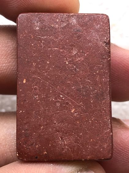 พระแหวกม่านหลวงพ่อกวย เนื้อแดง  รูปที่ 4