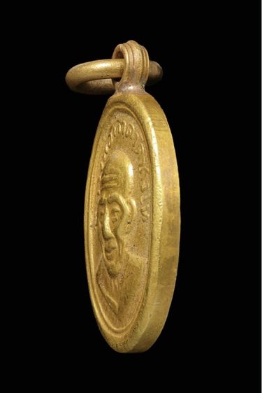 เหรียญหลวงพ่อทวดเม็ดแตงเนื้อทองคำ รูปที่ 4