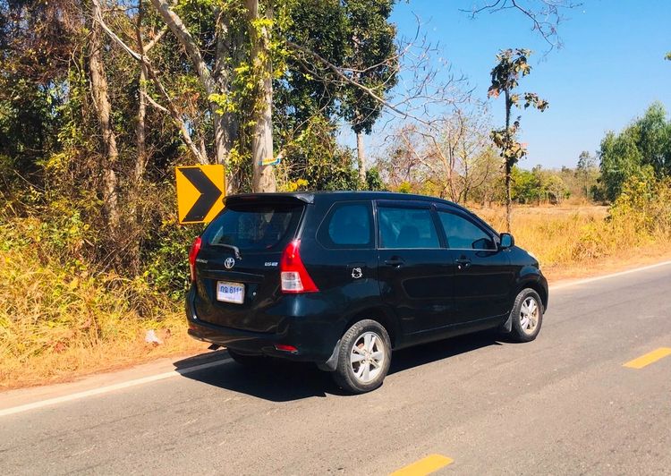 Toyota Avanza 2013 1.5 G Utility-car เบนซิน ไม่ติดแก๊ส เกียร์อัตโนมัติ ดำ รูปที่ 3