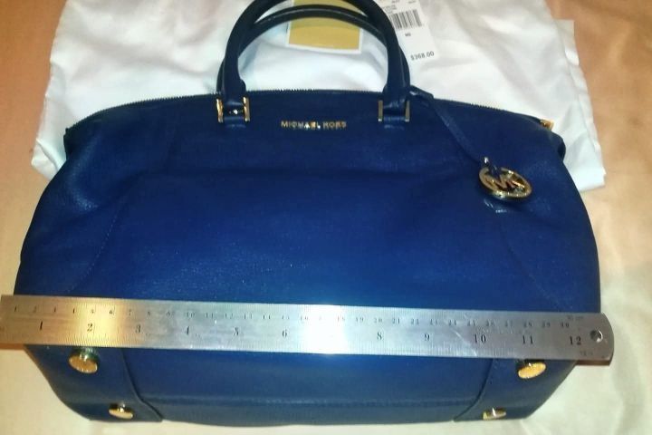 🥰กระเป๋า Michael Kors แท้คะ  รูปที่ 11