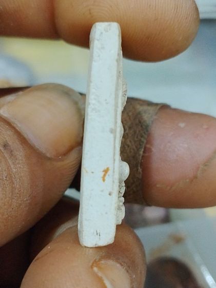 พระผงหลวงพ่อขาว วัดพะยาออกรุ่นแรก พุทธคุณ รูปที่ 5