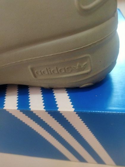 รองเท้าผู้หญิง รูปที่ 2