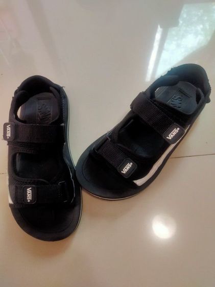 รองเท้าผู้หญิง รูปที่ 4