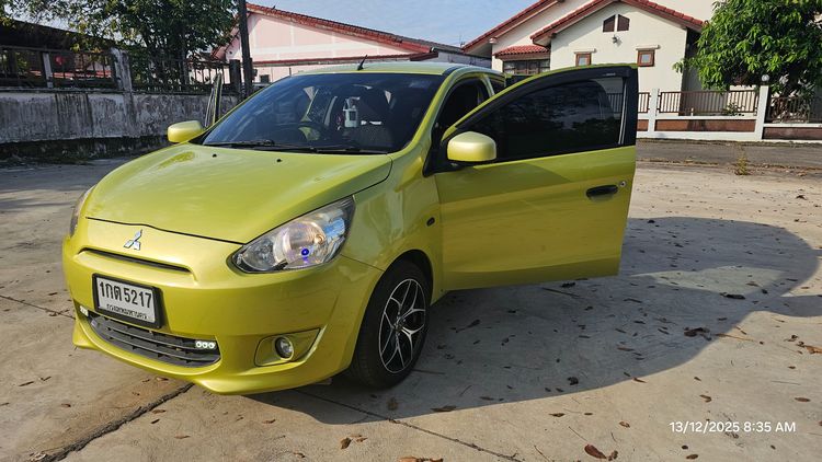 Mitsubishi Mirage 2012 1.2 GLX Sedan เบนซิน เกียร์อัตโนมัติ เหลือง รูปที่ 4