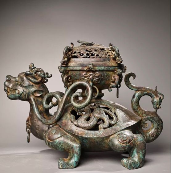 ✨กระถางธูปรูปมังกรและเต่า ทำจากเครื่องสำริด สมัยราชวงศ์จีนโบราณ แกะสลักลวดลายสัตว์