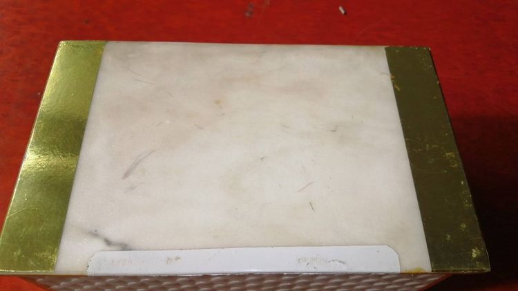 อื่นๆ กล่องหินสีขาวสลักลาย4ด้านคำนานงานฝีมืเก่าแก่ 9ร้อยทัก08195660 มาดูก่อนครับ