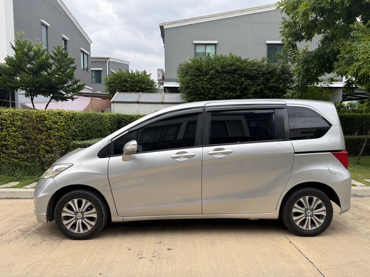 Honda Freed 2014 1.5 E Van เบนซิน ไม่ติดแก๊ส เกียร์อัตโนมัติ เทา รูปที่ 3